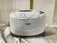 B&D BREADMAKER