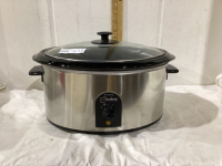 CROCKERY SLOW COOKER