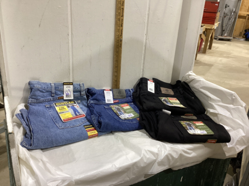 (4) PAIRS OF JEANS - WRANGLER & RUSTLER