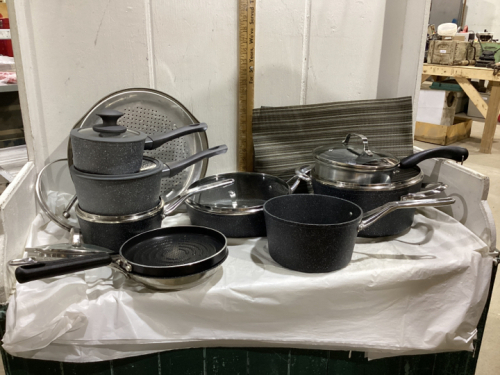 POTS & PANS, EGG POACHER, PIZZA PANS,