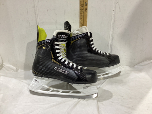 MENS HOCKEY SKATES -BAUER SUPREME