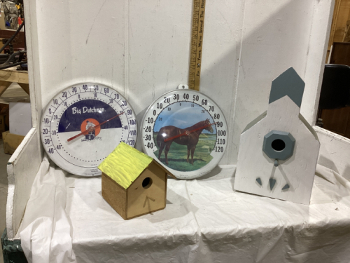 (2) THERMOMETERS & (2) BIRDHOUSES