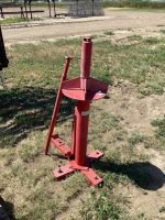 TIRE CHANGER