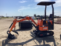 AGT INDUSTRIAL MINI DIGGER- LH12R