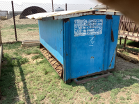 Goat and lamb feeder