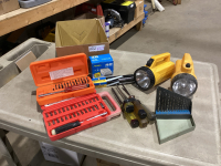 2 FLASHLIGHTS,SCREWDRIVERS,LIGHTS, 2 SCREWDRIVER BIT SETS, DRILL BITS,