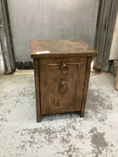 METAL KINDLING BOX