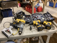 SKIL ROUTER, 2 DEWALT 12V DRILLS, 1 CORDED DEWALT DRILL, STANLEY STAPLE GUN