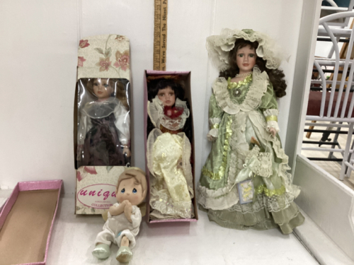 (3) PORCELAIN DOLLS