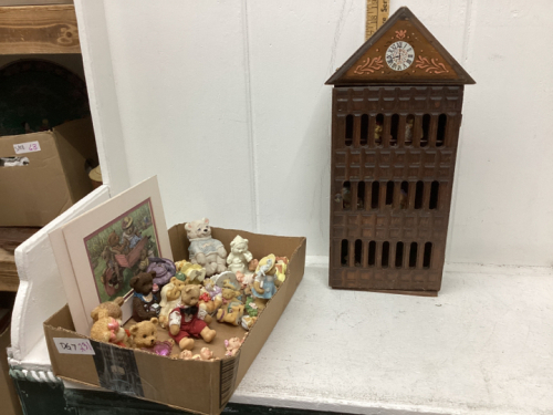 SMALL COLLECTIBLE FIGURINES AND DISPLAY CABINET