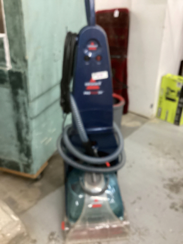 BISSELL PROHEAT CARPET CLEANER