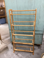 WOOD SHOE RACK