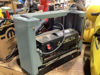 DELTA 12” PORTABLE PLANER