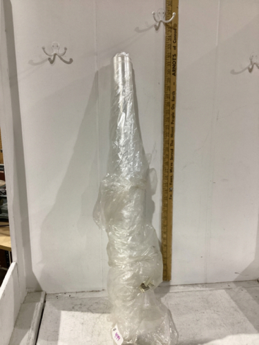 PARTIAL ROLL OF LIGHT WEIGHT PLASTIC