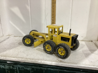 VINTAGE TONKA GRADER