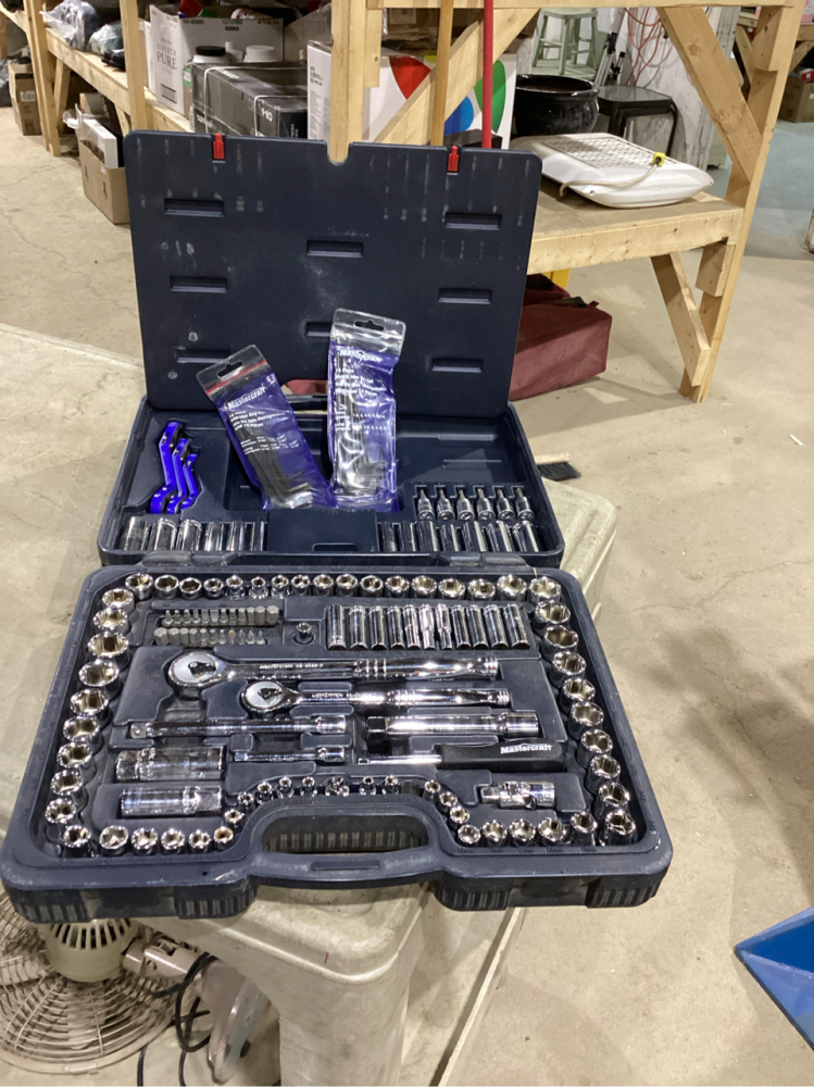 MASTERCRAFT SOCKET SET - METRIC SAE