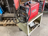 LINCOLN ELECTRIC WELD-PAK 100 MIG WELDER ON CART