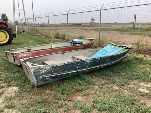 BOAT W/ TROLLING MOTOR - GREEN WORKS