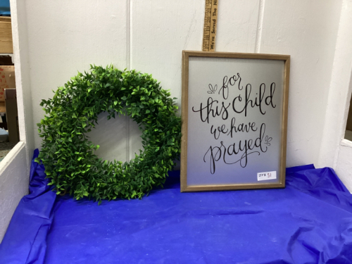 METAL SIGN & PLASTIC WREATH