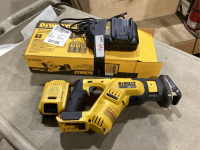 DEWALT 20V RECIP SAW