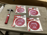 (4) DIABLO 6 1/2” BLADES + PLUMB HAMMER