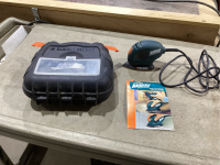 BLACK + DECKER WITH “MOUSE” SANDER/POLISHER