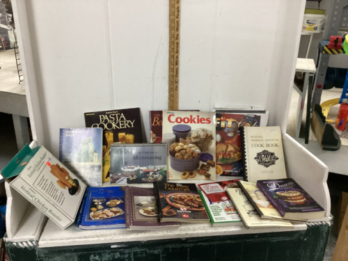 VARIETY OF COOKBOOKS & CHICKEN ROASTER IN A GOOD SMALL TOTE W/LID