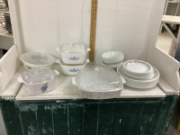 TOTE W/ MISC CORELLE DISHES, & CASSEROLE DISHES