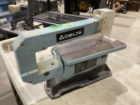 DELTA 13” SCROLL SAW