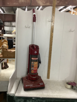 DIRT DEVIL UPRIGHT VACUUM