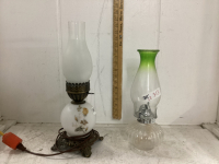 KEROSENE LAMP & ELECTRIC VINTAGE LAMP