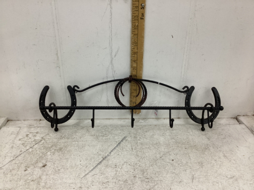 WESTERN STYLE RACK W/HOOKS - METAL