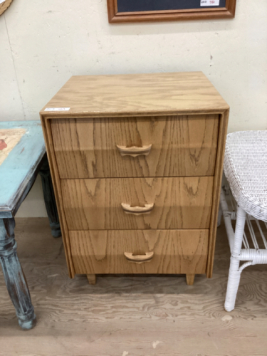 3-DRAWER SIDE TABLE - NEW BUILD