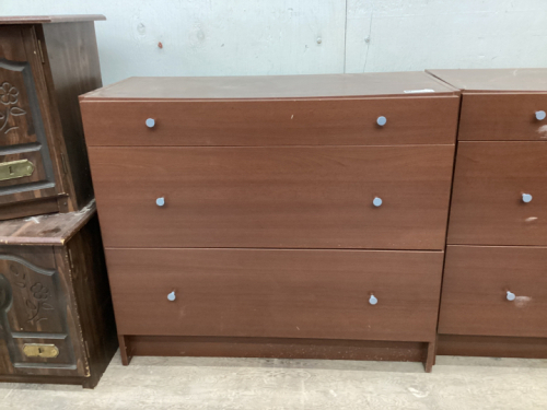 3-DRAWER DRESSER