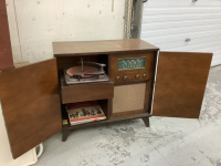 VINTAGE MARCONI RECORD/STEREO CABINET