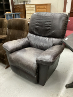 SWIVEL ROCKER/RECLINER