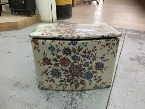 REFINISHED LAUNDRY HAMPER