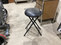 FOLDING STOOL WTIH PADDED SEAT