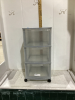 PLASTIC STORAGE UNIT