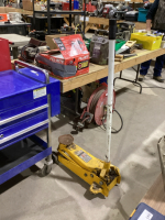 2 1/4 TON FLOOR JACK