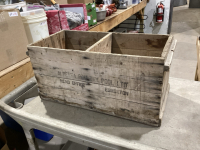 ALBERTA POULTRY POOL WOOD CRATE