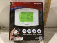 HONEYWELL PROGRAMMABLE THERMOSTAT