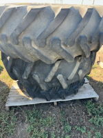 Stack of three pivot tires