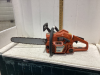 HUSQVARNA 136 GAS CHAIN SAW