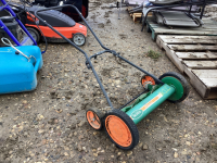 SCOTTS CLASSIC MANUAL PUSH MOWER