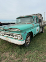 1961 Chevrolet C30 1 ton Dually