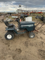 Craftsman lawn tractor - no blades or deck