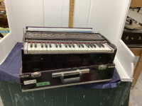 VINTAGE PUMP ORGAN/ACCORDIAN - TABLETOP