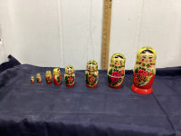 RUSSIAN NESTING DOLLS