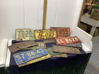 COLLECTION OF OLD AB LICENSE PLATES